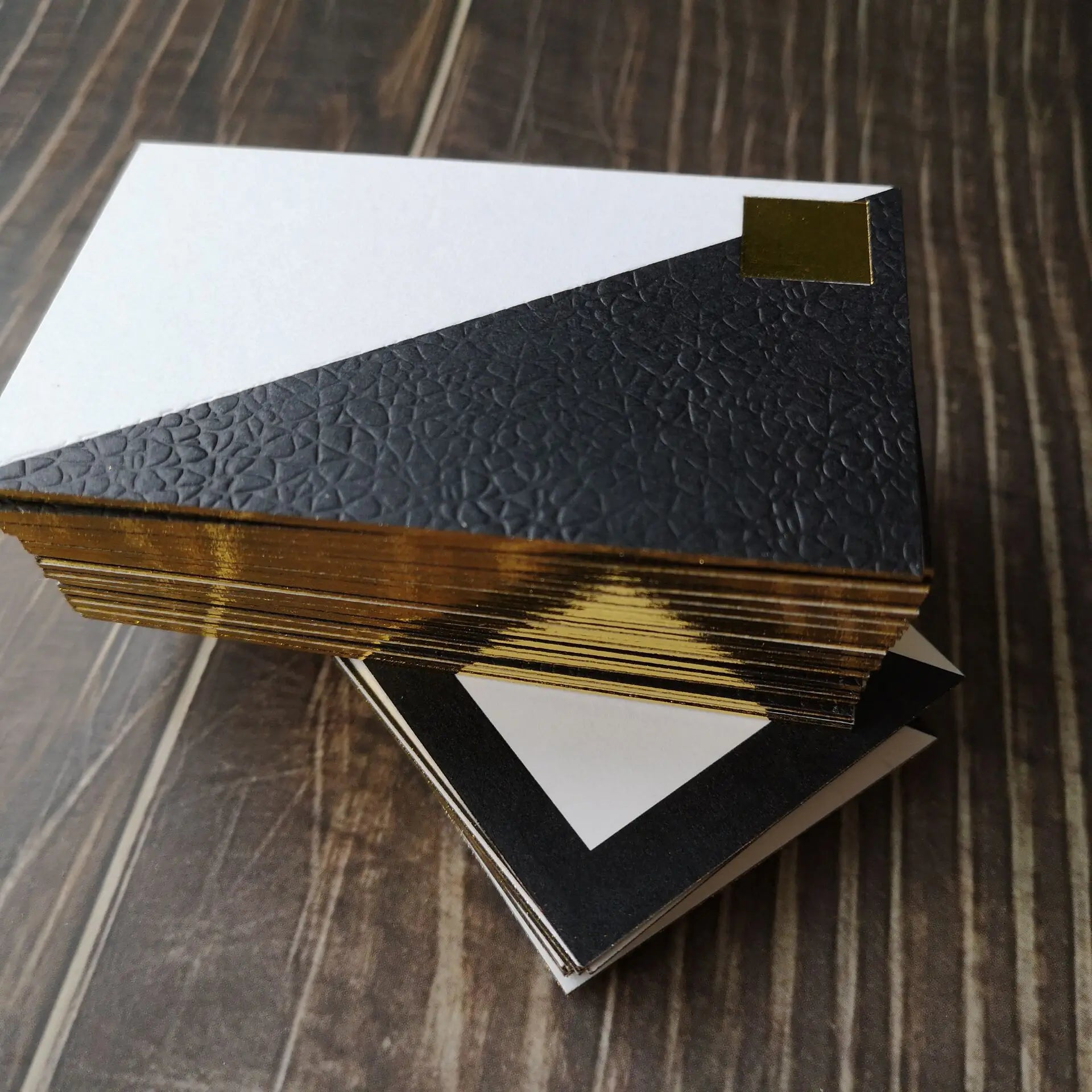 Luxury Edge Gold Foil Card Colored Edge Business Card NUOERP INC