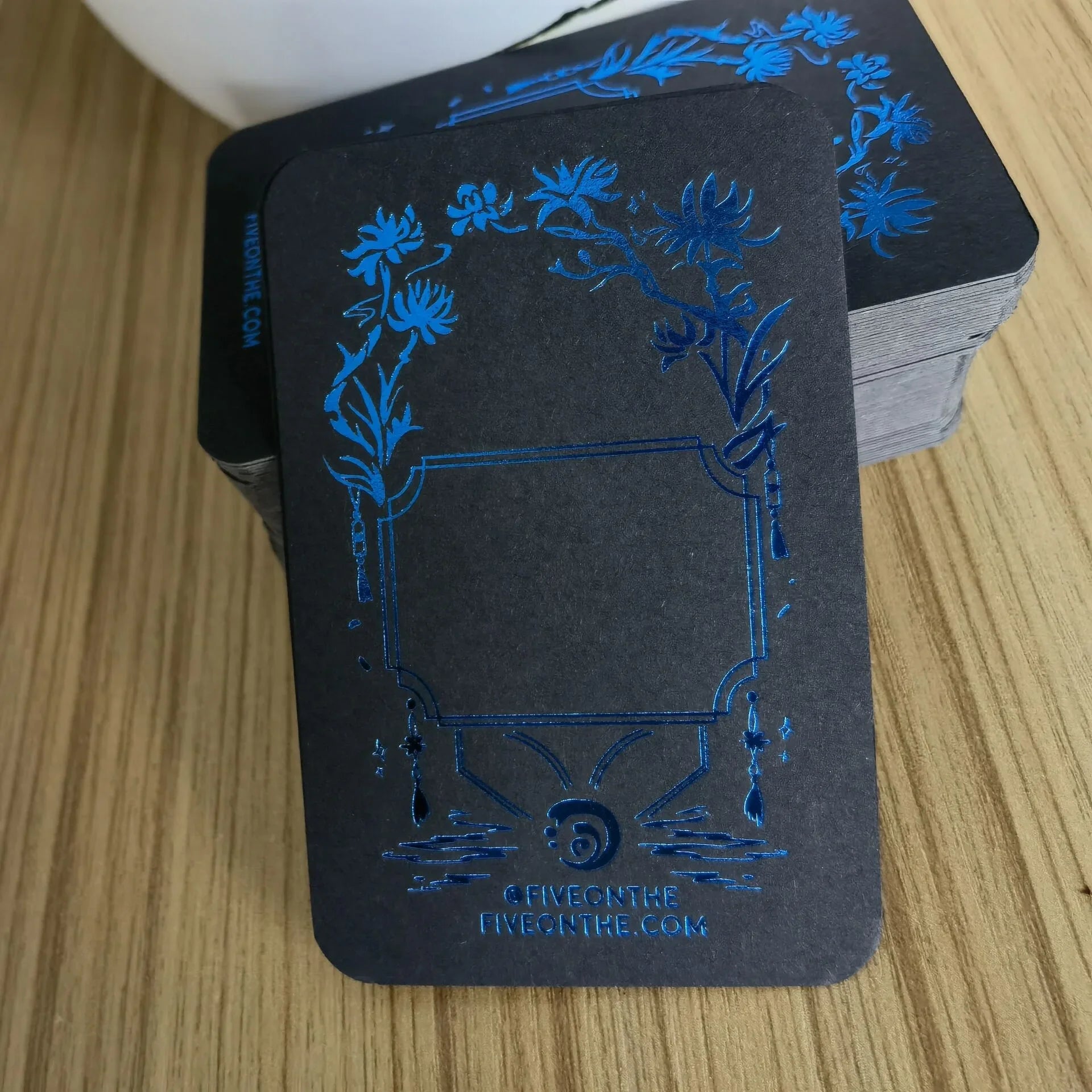 White paper foil stamping business cards print with edge foiling NUOERP INC